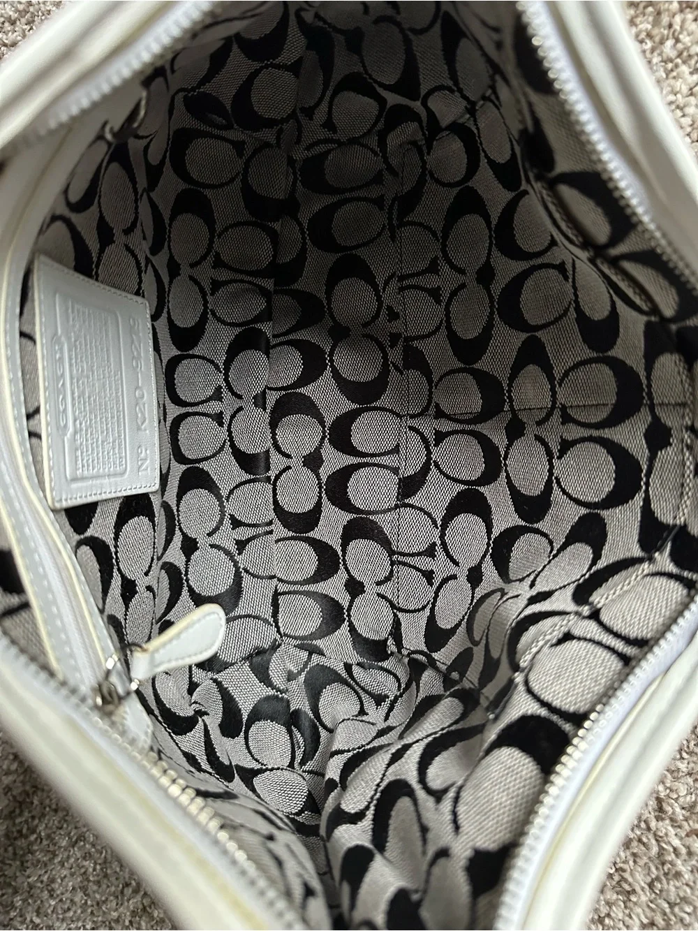 Coach White Leather Shoulder Bag